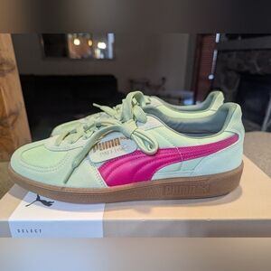 Puma Mint Green Sneakers with Bright Pink Formstrip